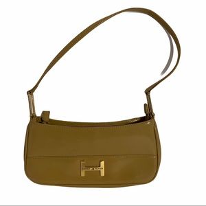 Tommy Hilfigee Shoulder Bag